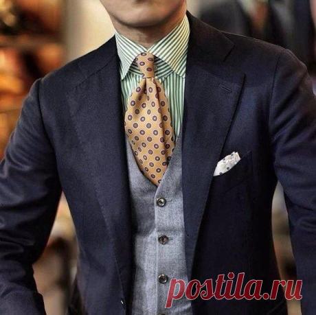 Уверенность в / Модное Настроение