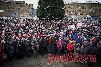 В Новосибирске митинг против закрытия рынка собрал пять тысяч человек