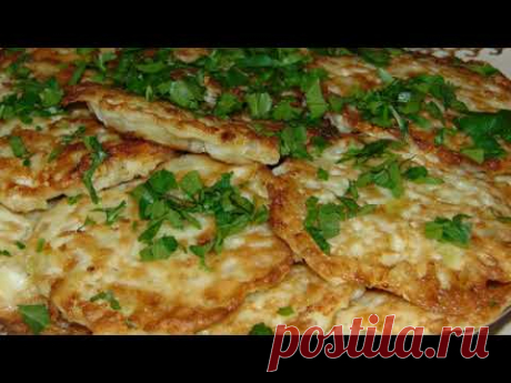 Луковые оладьи, это то, что стоит приготовить!