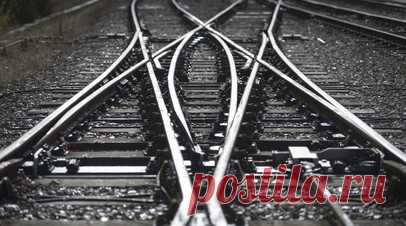 РЖД: 132 поезда задерживаются из-за ЧП в Ростовской области. Из-за ЧП в Ростовской области 132 поезда следуют с задержками до 15 часов. Читать далее