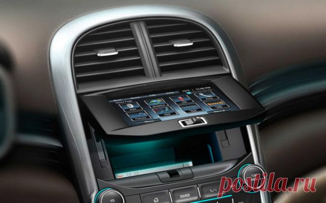 Скрытые послания для водителя, которые спрятаны у корпусе автомобилей