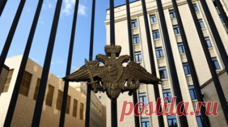 МО: ВС России освободили из лагеря террористов пленных военных Чада. Российские военнослужащие совместно с коллегами из Чада провели операцию по освобождению военных этой центральноафриканской страны, захваченных в плен исламскими боевиками. Читать далее