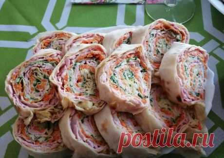 Рулет из лаваша - пошаговый рецепт с фото. Автор рецепта dva_parmezana🧀🧀 🏃‍♂️ . - Cookpad