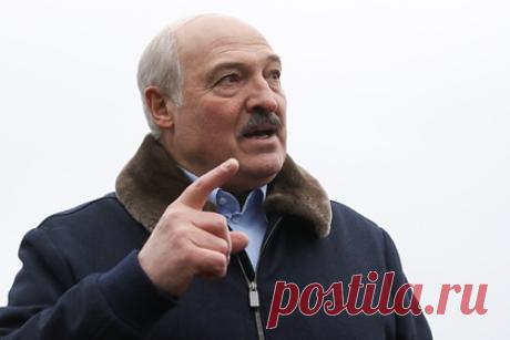 В Белоруссии подготовили сценарий действий властей на случай убийства президента. В Белоруссии разработали определенный сценарий действий властей в случае гибели президента страны. Предлагается ввести чрезвычайное или военное положение, при этом госорганы будут действовать согласно решениям Совбеза. Председательствовать в Совбезе в этом случае будет спикер Совета республики.