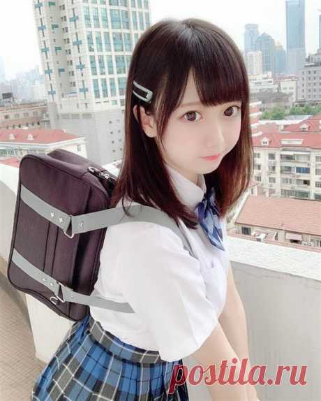 25-летняя девушка с детским лицом, но недетским телом покорила Инстаграм ( 10 фото ) | Краше Всех