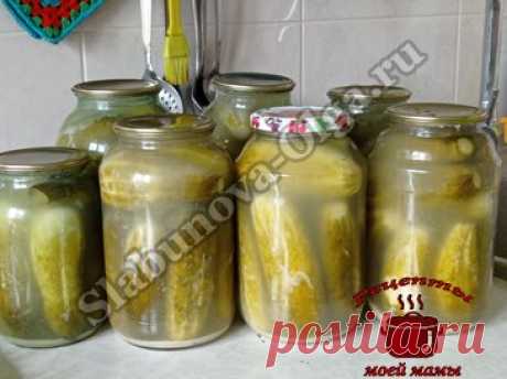 Огурцы соленые с горчицей, вкусные и хрустящие Дорогие читатели! У меня есть проверенный рецепт засолки огурцов, и я постоянно готовлю соленые огурчики по этому рецепту. Но вот посетительница сайта Александра прислала мне новый рецепт, огурцы соленые с горчицей, и он мне понравился. Готовлю сама и делюсь с вами. ИНГРЕДИЕНТЫ: н а литровую банку огурцы 1 ч. ложка сухой горчицы 2 зубка чеснока …