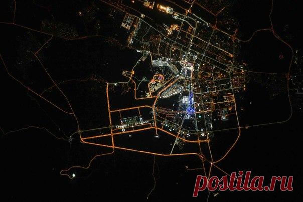 Ашхабад вызывает искреннее восхищение и восторг у тех, кому посчастливилось там побывать. А вы знали, что его название переводится как любимый город#города #мкс #космос