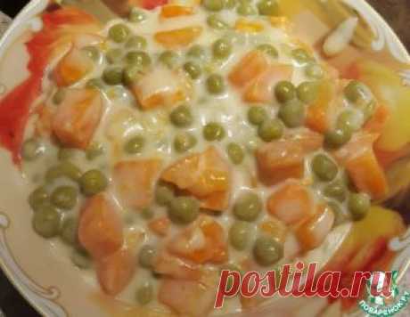 Морковь с горохом в белом соусе – кулинарный рецепт