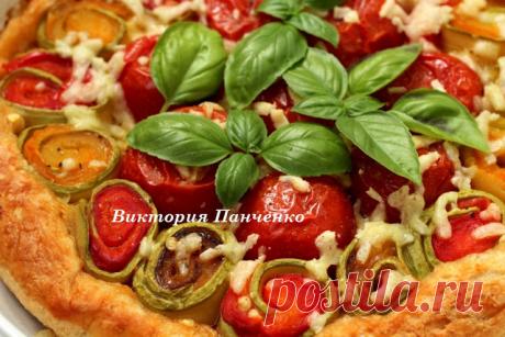 ПИРОГ-ПЕРЕВЕРТЫШ С ОВОЩНЫМИ РУЛЕТИКАМИ