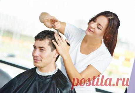 Почему жене нельзя стричь мужа? Не все мужчины торопятся в парикмахерскую, когда им нужно постричься. Мужские стрижки считаются довольно простыми, поэтому в некоторых случаях представители сильного пола предпочитают доверить ножницы...