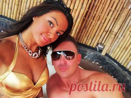 (20) Facebook