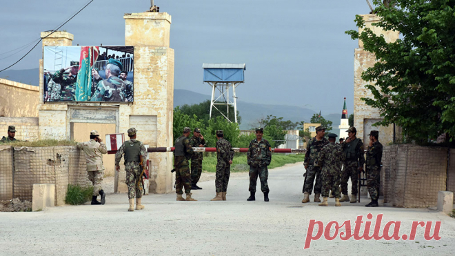 Нападение талибов на полевой лагерь бундесвера | Выживи сам