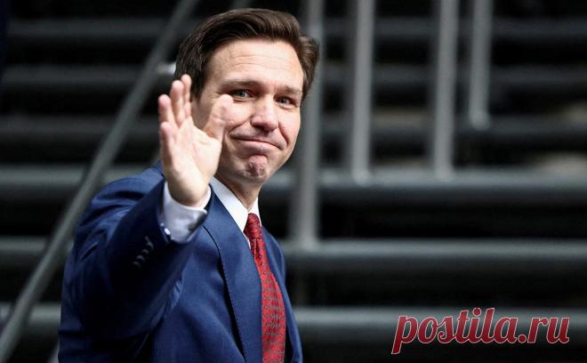 Десантис за сутки собрал на президентскую кампанию вдвое больше Трампа. Предвыборный штаб губернатора Флориды Рона Десантиса, который решил баллотироваться на пост президента, собрал $8,2 млн за 24 часа, в том числе $1 млн за первый час.