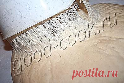 Дрожжевое тесто с поздним введением масла.