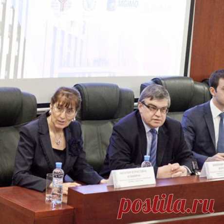 👪 Информационный сайт жителей дома на Ефремова, 19
💝 Сделаем жизнь максимально комфортной для каждого
📝 Новость: Требование жильцов с призывом аффилированных лиц