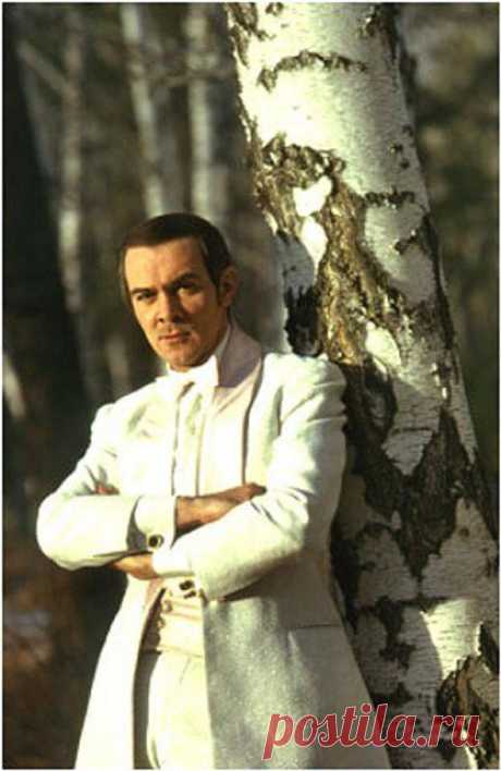 МУСЛИМ МАГОМАЕВ