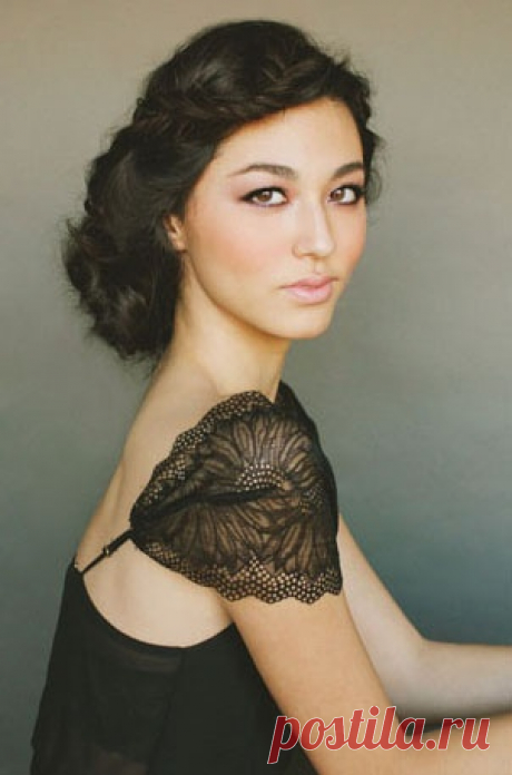 beautiful shoulder detail | Sew: Embellish &amp; Up-cycle fashion ideas (board 2) | Кружева, Короткий Рукав и Макияж