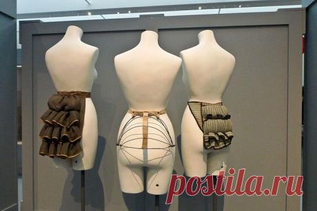 Natural Form Foundations | The Modern Mantua-Maker