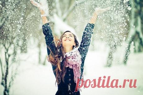 Мой характер, не сахар ...И конечно, не мёд! Может, кто-то, осудит ...Может, кто и поймёт! Я могу портить нервы ...И решать всё сама! Для кого-то, я ведьма ...А кому-то, нужна!!!