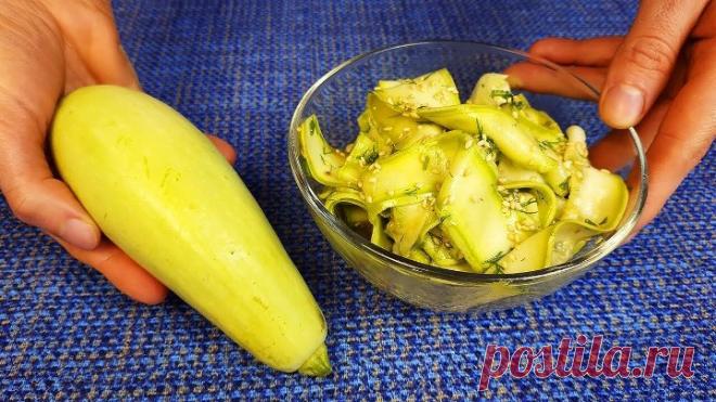 Готовлю так уже 5 лет! Просто кабачки, специи и чеснок! Оторваться НЕВОЗМОЖНО!