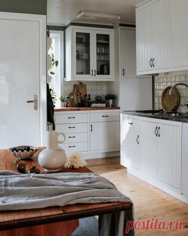 Старинный дом священника 1875 года с современным уютным интерьером в маленькой скандинавской деревне | House tour - экскурсии по домам | Дзен