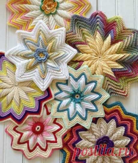 https://www.crochetwebsites-free.com/2020/05/crochet-flower-pad-tutorial-free.html
#crochetgift #crochetdreads #crochetchristmas #crochet365 #crochetideas #crochetgifts #crochetclothing #crochetmania #crochetaccessories #crochetarrings #crochetnecklace #cutecrochet #crochetheadband #crochettwists #crochetedwithlove #crochetcowl #crochetbabyshoes #crochetbooties #crochetbear #crochetbraid #crochetgirl #crochetstyle