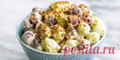 12 фруктовых и ягодных салатов, которые вкуснее тортиков Идеальные десерты для тех, кто следит за фигурой.
tasteofhome.com
300 г свежих или консервированных ананасов;
300 г свежих или консервированных персиков;
300 г свежих или консервированных...
