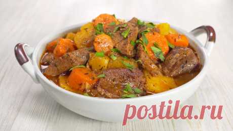 Ирландское рагу с говядиной и овощами.  Рецепт от Всегда Вкусно! Знаменитое ирландское рагу с говядиной приготовить совсем несложно, однако, для этого вам потребуется около 3 часов. Почти столько времени томится на медленном огне рагу, но, поверьте, это стоит того. Результат превзойдет все ожидания, нежнейшая говядина с овощами и незабываемым вкусом. И пусть вас не смущает наличие в ингредиентах красного сухого вина и стаканчика светлого пива, в результате в приготовленном...