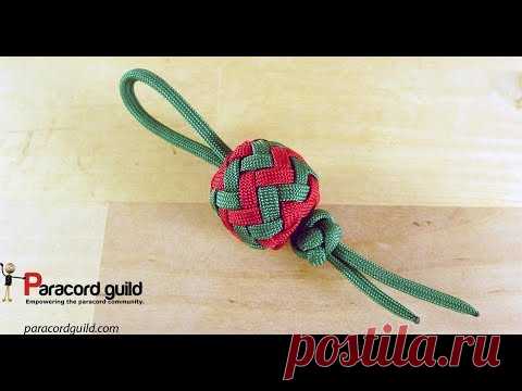 Елочные украшения из паракорда - фенечки