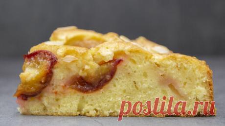 Сливовый пирог. Готовлю просто: всё смешала и в духовку | Евгения Полевская | Это просто | Дзен