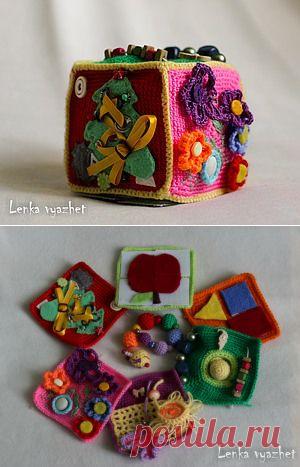 Чудесный развивающий кубик для деток / Разнообразные игрушки ручной работы / PassionForum - мастер-классы по рукоделию