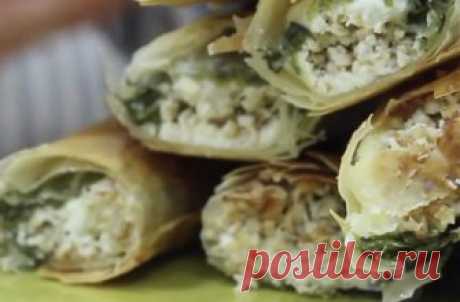 Подсели на рулет: сочная вкуснота из простых продуктов
ЛУЧШЕЕ ЗА НЕДЕЛЮ Фантастический рулет из кабачков едят даже те, кто вообще не любит кабачки. Начинка грибная, сочная — невероятно вкусно. Да и дорогие ингредиенты здесь будут лишними. Возьмем кабачок, морковь, яйцо, муку, шампиньоны, сметану, твердый сыр. Кроме того, пригодятся соль, перец, лук, чеснок и петрушка. Кабачки натираем на терке и отжимаем. В миску к […]
Читай дальше на сайте. Жми подробнее ➡