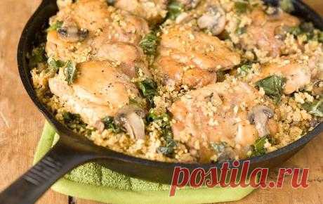 Рецепт приготовления казацкого кулеша Настоящий кулеш является блюдом не русской или украинской, а казацкой традиционной кухни, а представляет он собой гибрид обычной каши и супа. Кулеш является очень сытным и густым блюдом, которое много столетий назад казаки готовили себе в полевых условиях. Для приготовления правильного казацкого традиционного кулеша понадобится два главных компонента – пшенка и высококачественное сало. Если хочется, […]