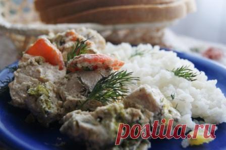 Бланкет из курицы с овощами в мультиварке | Foodbook.su Слава японцам, придумавшим мультиварку, это чудесное изобретение, упрощающее жизнь и экономящее наше время! Практически ежедневно в буднии дни я пользуюсь этим чудо-агрегатом, готовлю простые и