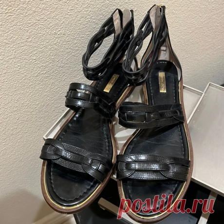 Louise et Cie braylee Black sandals size 12 Shop ml4rhoni's closet or find the perfect look from millions of stylists. Fast shipping and buyer protection. Gentle use condition, Louis Et Cie sandals, black leather no damage at all… worn once too big for me size 12, which is very rare for Louis. See pictures of condition..