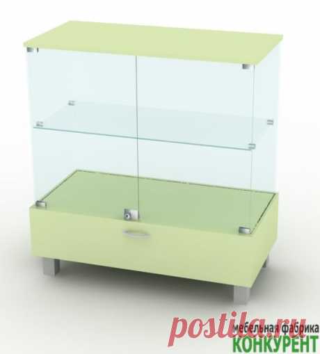 Стеклянная витрина с распашными дверцами по самой выгодной стоимости от фабрики “Конкурент” в СПб. Любые модификации, дополнительная комплектация без ограничений.