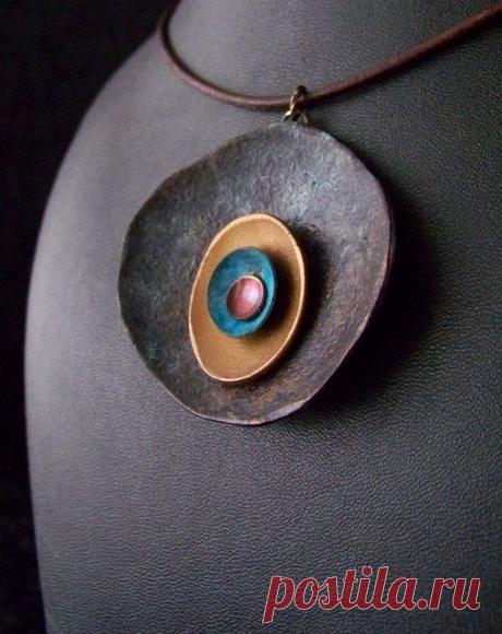 (6) New Metal Pendants by Polygolems. This unique necklace is handmade using a fairly new process in the polymer clay world. The individual components…