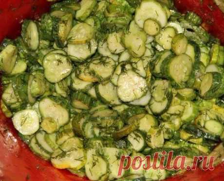Рецепт вкусных, хрустящих маринованных огурцов.