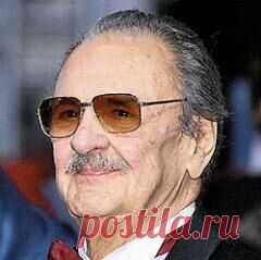 30 ноября в 2013 году умер(ла) Юрий Яковлев