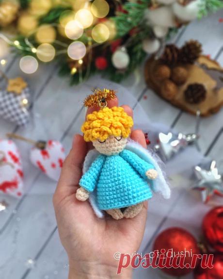 PDF Рождественский ангел крючком; FREE crochet pattern; Аmigurumi doll patterns. Амигуруми схемы и описания на русском. Вязаные игрушки и поделки своими руками #amimore - ангел, ангелок, ангелочек, кукла, куколка, Рождество.