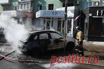 В Донецке объявят траур из-за гибели мирных жителей после обстрела. В Донецке будет объявлен траур после гибели 16 мирных жителей из-за падения обломков ракеты комплекса «Точки-У», запущенной Вооруженными силами Украины (ВСУ). Об этом заявил глава ДНР Денис Пушилин. Он объяснил, что решил пойти на такой шаг «с учетом количества жертв и варварства данного преступления».