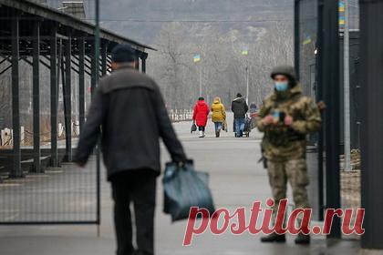 В Госдуме заявили о потере Киевом шанса сохранить Украину в нынешних границах. Киевские власти потеряли последний шанс сохранить Украину как государство в нынешних границах. Об этом заявил депутат Госдумы от крымского региона Михаил Шеремет. Депутат уточил, что не видит возможностей для Украины «сохраниться в нынешних границах» и причин для диалога с Киевом.