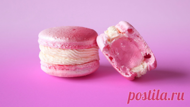 Rose Champagne Macarons ~ Recipe Recipe with video instructions: Dress up your macarons with rose buttercream and a Champagne jelly center! Ingredients: For the macaron shells:, 300g ground almonds, 300g pure icing sugar (without corn flour added to it), 110g liquefied egg whites (see below), + 300g caster sugar, 75g water, 110g liquefied egg whites, Pearl Colour mist (wilton), Red colour mist (wilton), 2 drops deep pink americolor food gel, Frosting, 1 batch fluffy vanill...