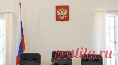 В Тюмени мужчина ответит перед судом за избиение водителя маршрутки. В Тюмени 51-летний мужчина предстанет перед судом за избиение водителя маршрутного автобуса. Ему грозит до восьми лет лишения свободы. Читать далее