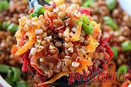 Рагу с гречкой и овощами - прекрасное блюдо, которое можно кушать как на завтрак, так и на ужин! 86 ккал на 100 грамм Такую гречку точно любят все!