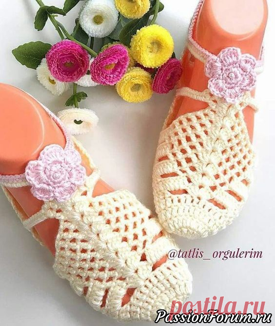 Следочки или носочки? Идеи и схемы собрала в интернете