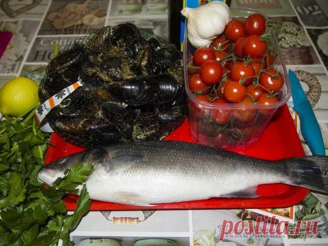 Очередной рецепт с рыбой. Сейчас появилось на Поедим вкусно,множество рецептов в роликах с участием рыбы.Необычно приготовим!Говорят...Запекают,жарят,в фольге и с грибами,сливками и тому подобное.Решился и я!Покупаю морского с...