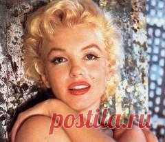 Сегодня 05 августа в 1962 году умер(ла) Мэрилин Монро