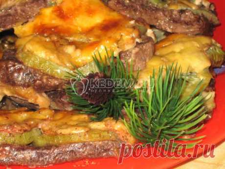 Мясо под фруктово-сырным одеялом | Четыре вкуса