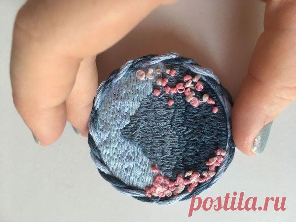 Брошь «Горная сакура» от бренда Panna | Журнал Ярмарки Мастеров